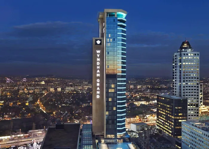 Wyndham Grand Istanbul Levent Hotel & Conference Center